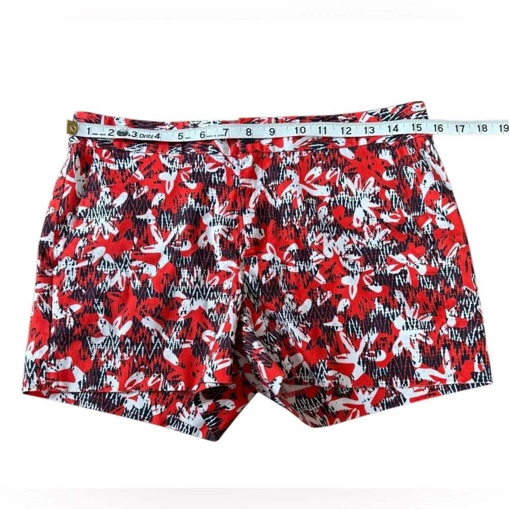 NEW, Babana Republic, Hampton Fit Shorts, Size 4, Red, White & Black - Picture 5 of 9